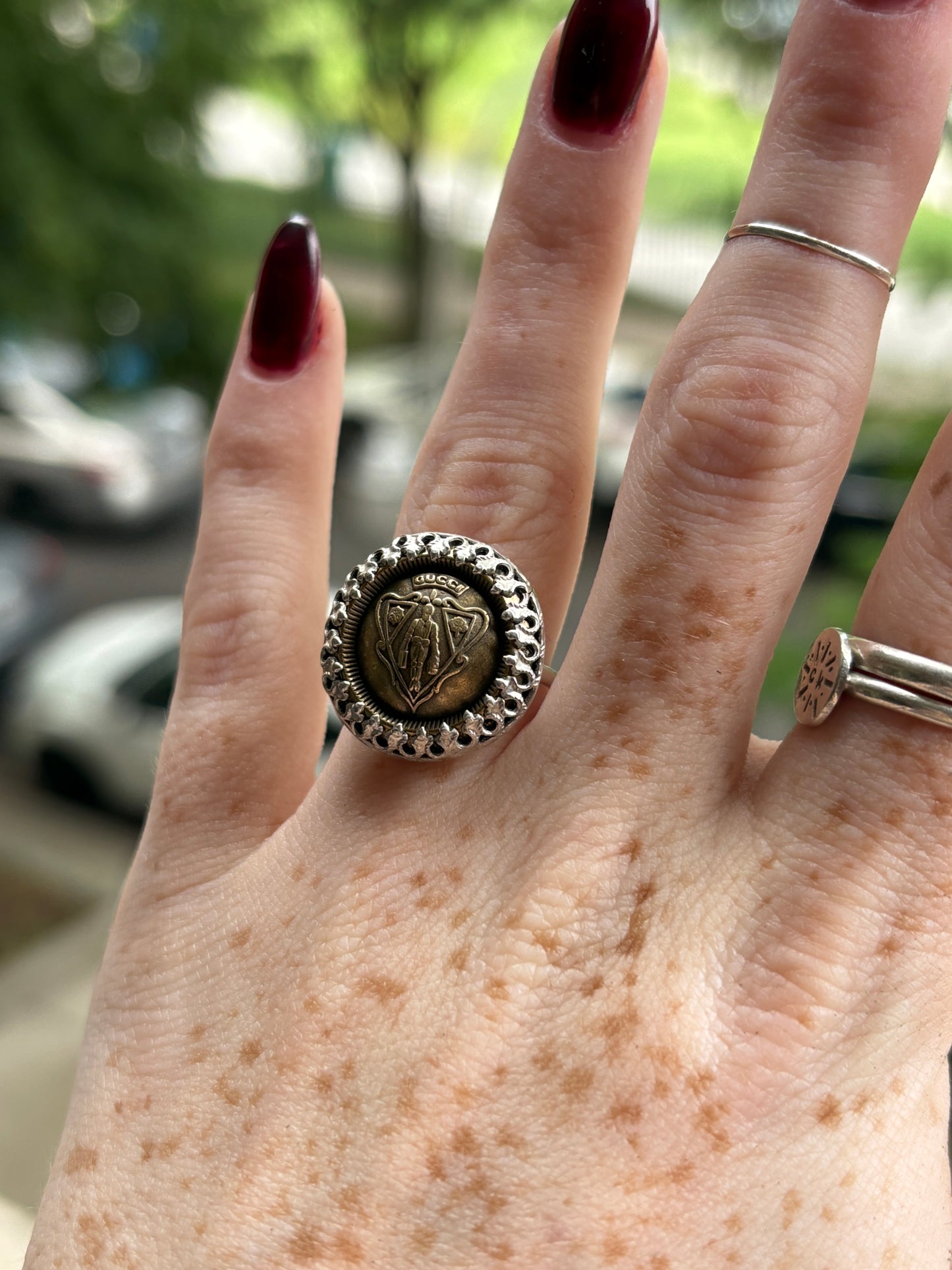 Gucci Button Ring for Lauren, size 6