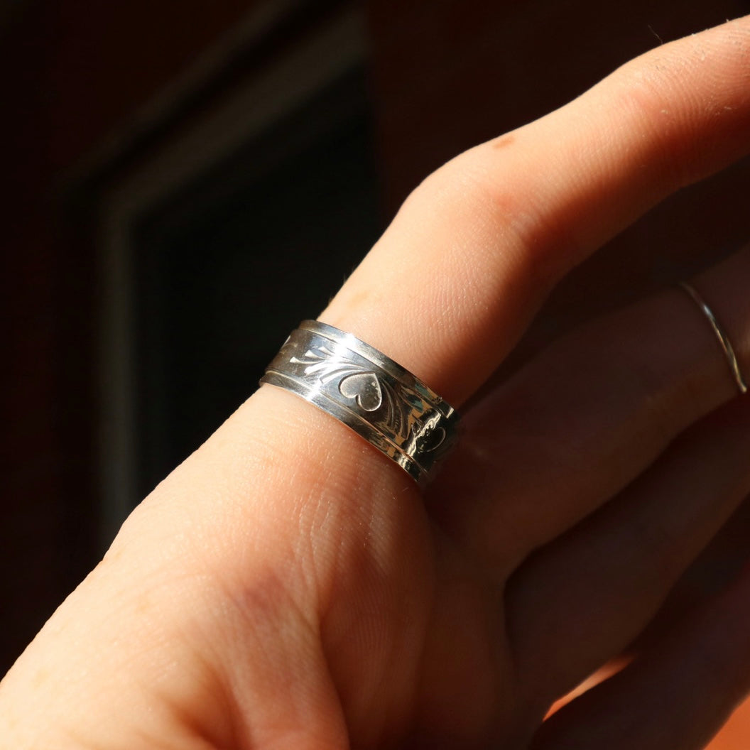 Heart Band Ring, 8.5