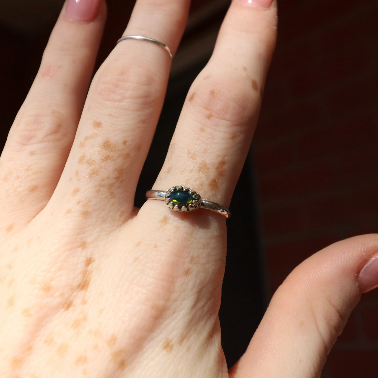 Green/Red Opal Ring, 7