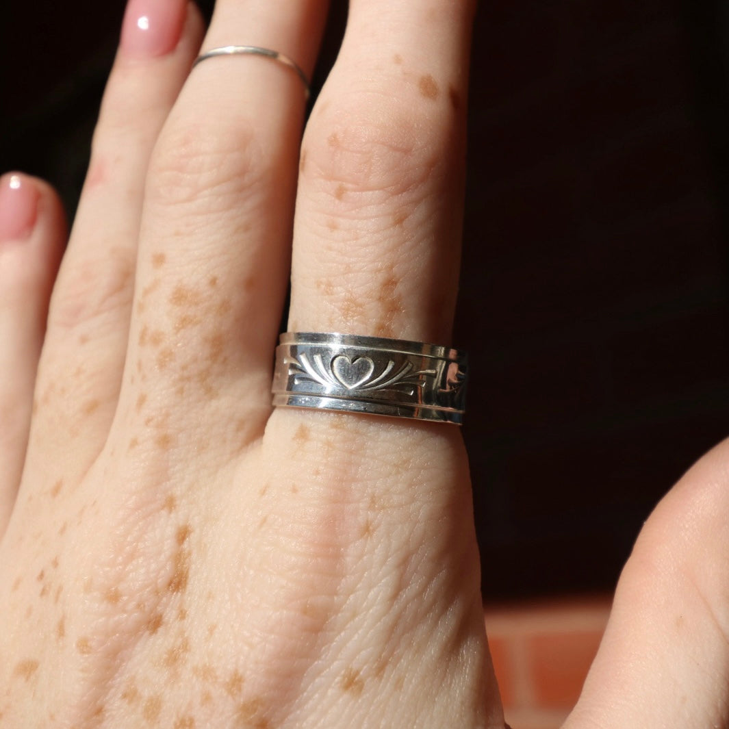 Heart Band Ring, 8.5