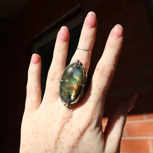 Labradorite Ring, 10/11