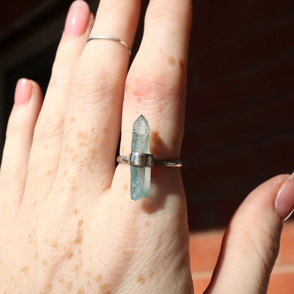 Aura Quartz Ring, 6.75